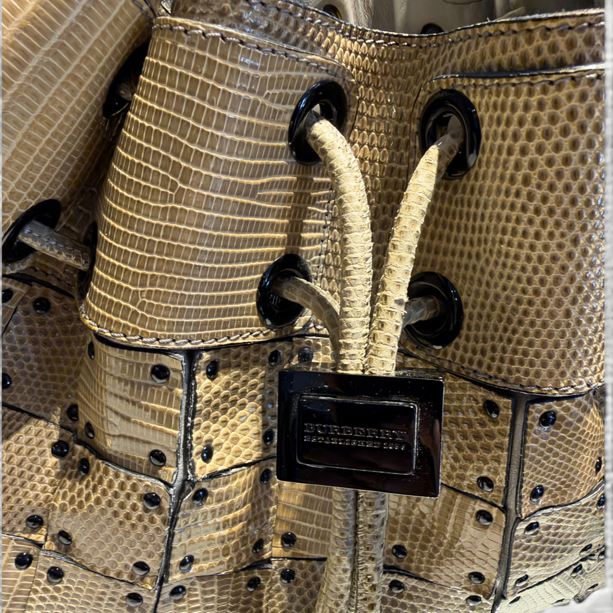 Sac à main Burberry Prorsum en cuir effet lézard