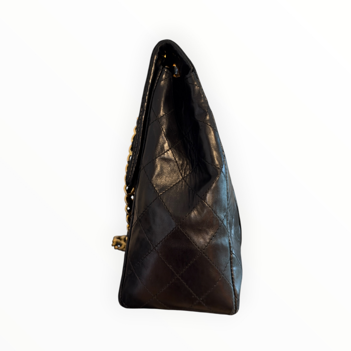 Sac Chanel Maxi Jumbo / Jumbo XL, vintage en cuir noir matelassé – Bijouterie dorée