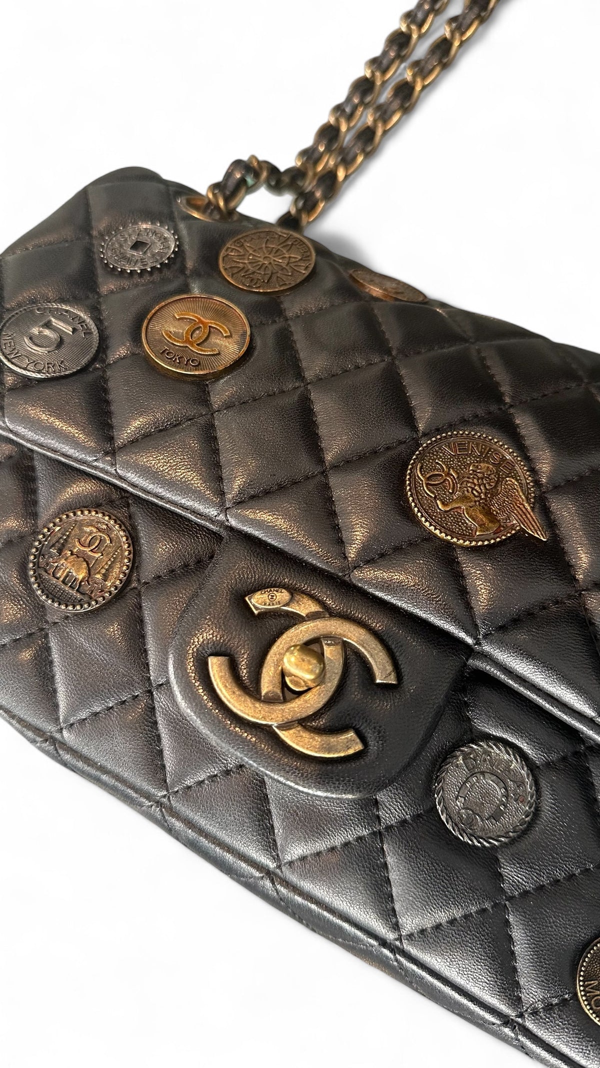 the most beautiful Chanel bag in the world, for real