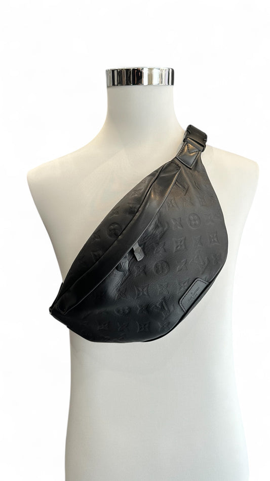 Louis Vuitton Discovery PM – Belt Bag