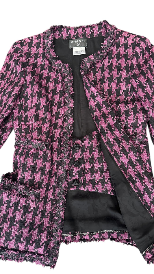 Veste Chanel tweed pied-de-poule rose noir – Collection Printemps 2013