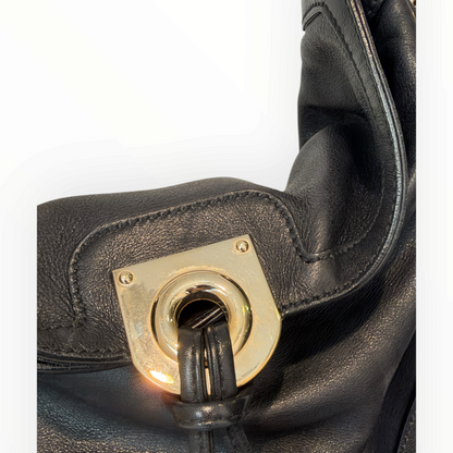 Sac Gucci Indy en cuir noir – Détails bambou et métal doré