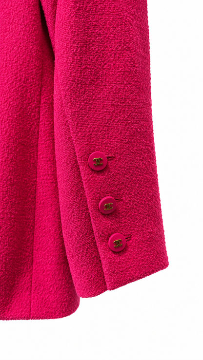 Veste Chanel Boutique rose fuchsia – Boutons CC dorés taille 38