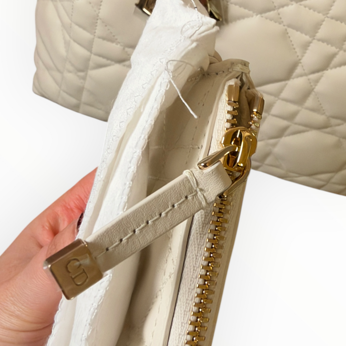 Sac Dior Toujours Medium blanc en cuir