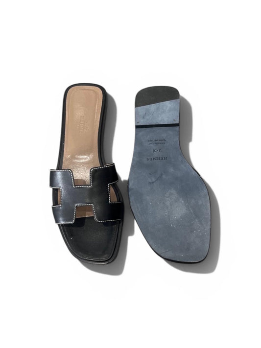 Hermès Oran Sandals – Black leather – Size 37.5