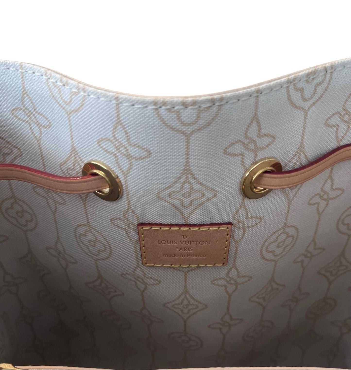Louis Vuitton NeoNoe Damier Azur – Summer 2023 Edition