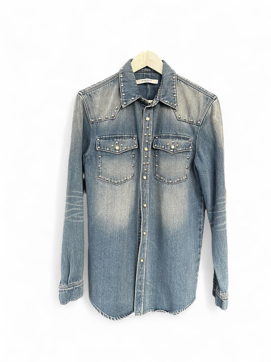 Chemise en Jean Givenchy – Détails Cloutés