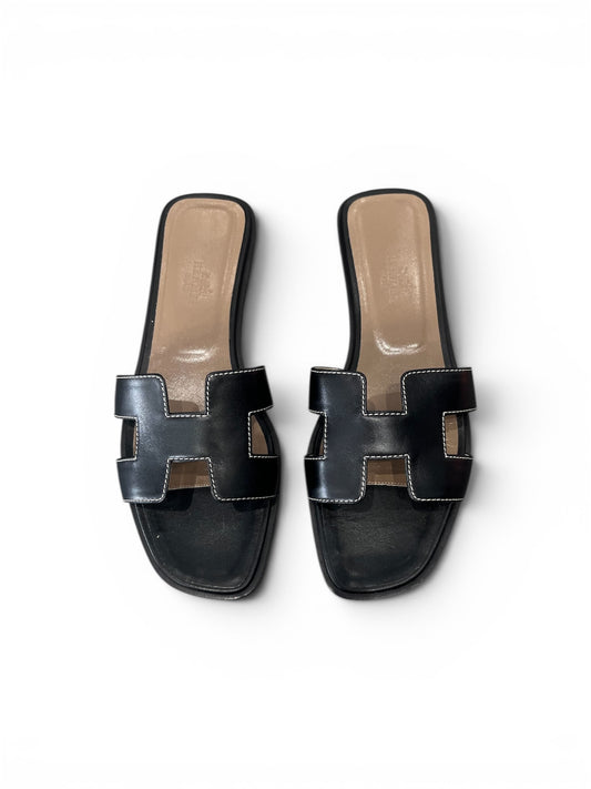 Hermès Oran Sandals – Black leather – Size 37.5