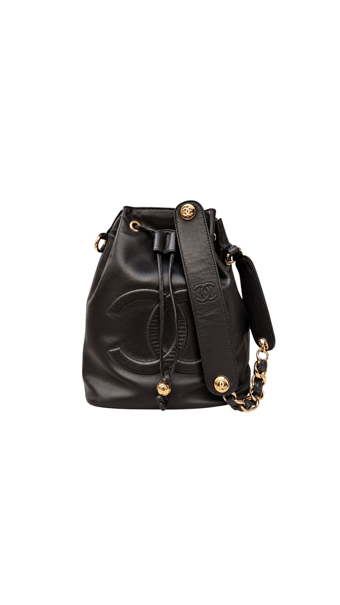 Sac seau Chanel en cuir noir