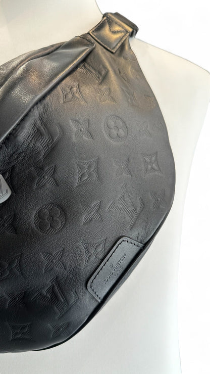 Louis Vuitton Discovery PM – Belt Bag