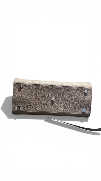 Saint Laurent – Sac de Jour en cuir grainé taupe
