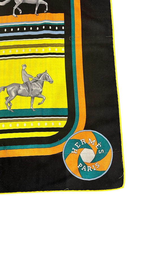 Hermès – Carré 140 en cachemire , motif équestre