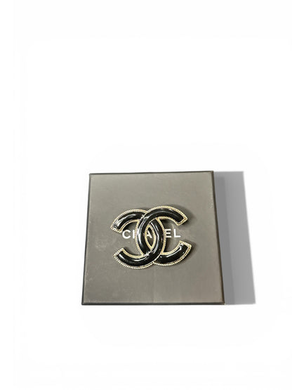 Broche Chanel CC - 2022