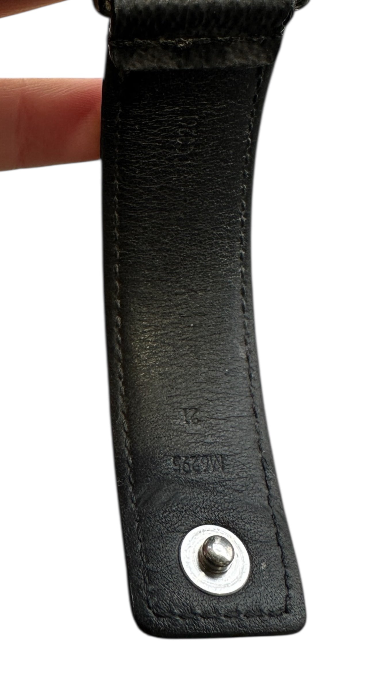 Bracelet Louis Vuitton – Monogram Eclipse, fermoir LV argenté