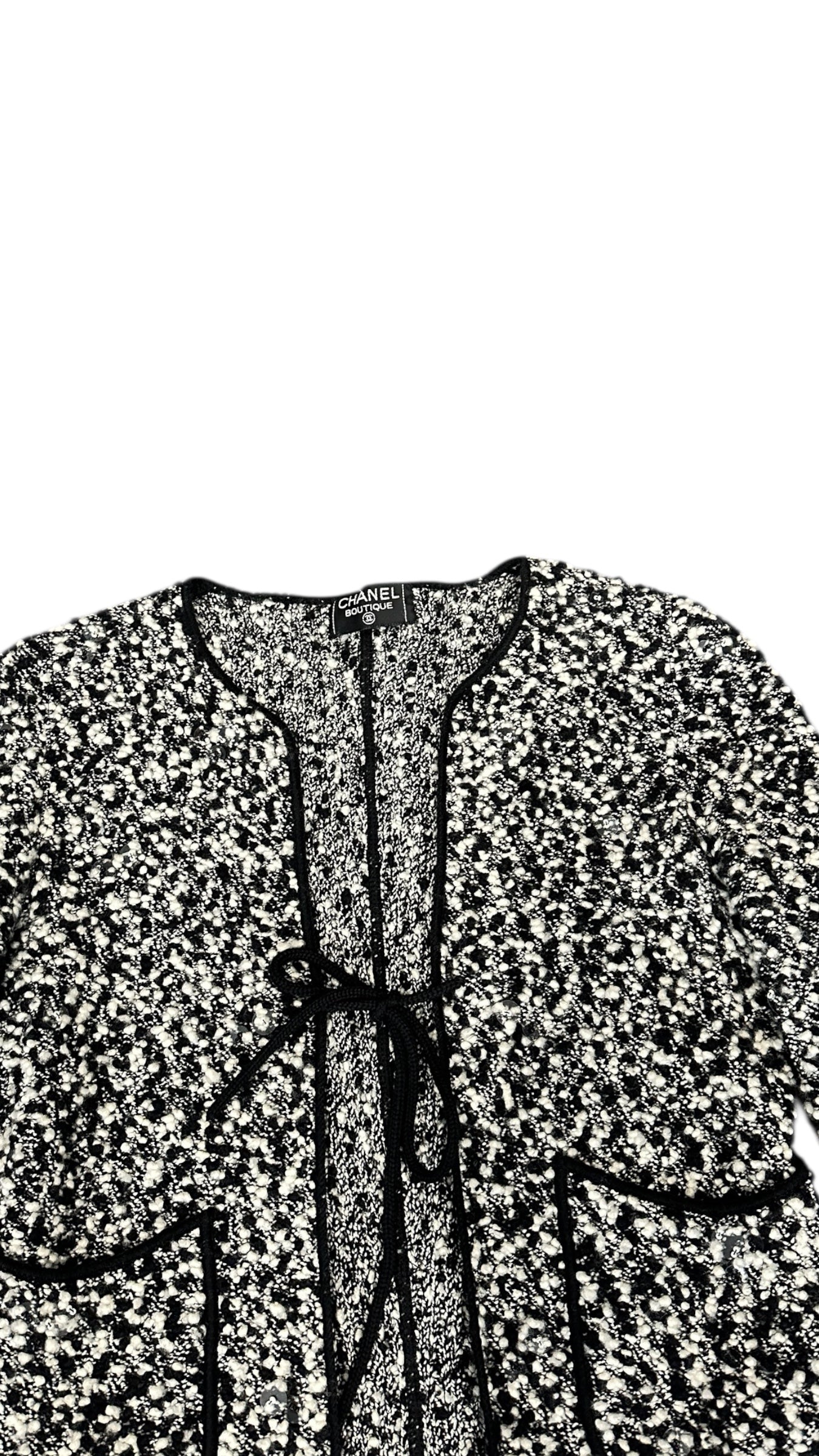 Ensemble Chanel Boutique – Tweed noir & blanc irisé (Taille 36)