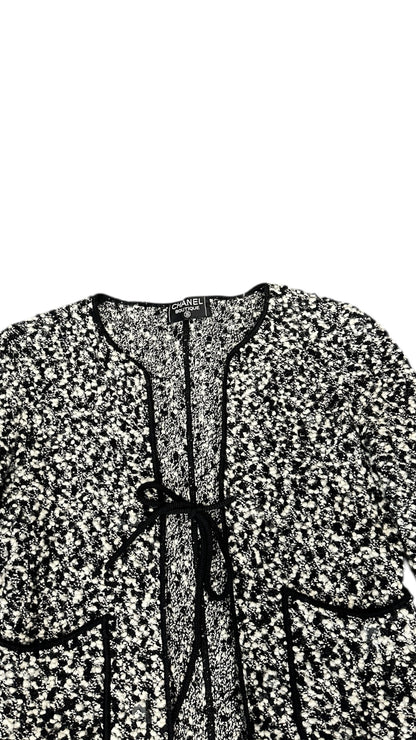 Ensemble Chanel Boutique – Tweed noir & blanc irisé (Taille 36)