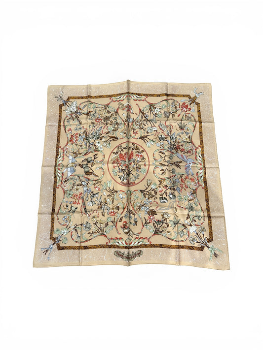 Hermès Carré 90 –des pierres d orient et d'occident  – Beige Sable