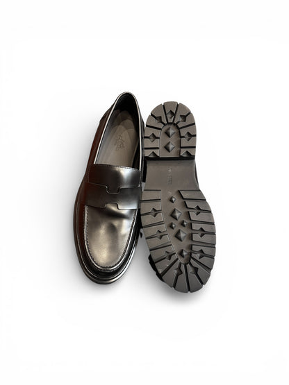 Hermès Hitch Loafers – Black Leather