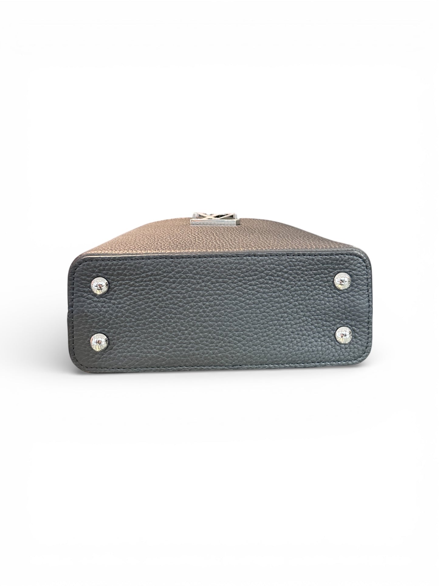 Louis Vuitton Capucines Mini Bag - Black