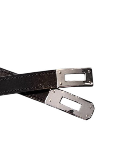Double tour bracelet in Box calfskin, adorned with the iconic Kelly buckle.